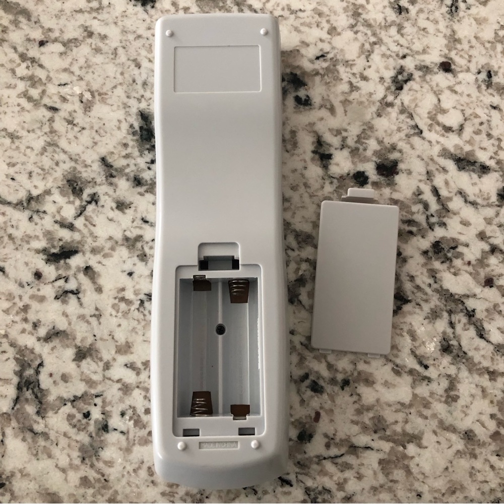 🆕 Centrios Remote Control - Picture 3 of 4